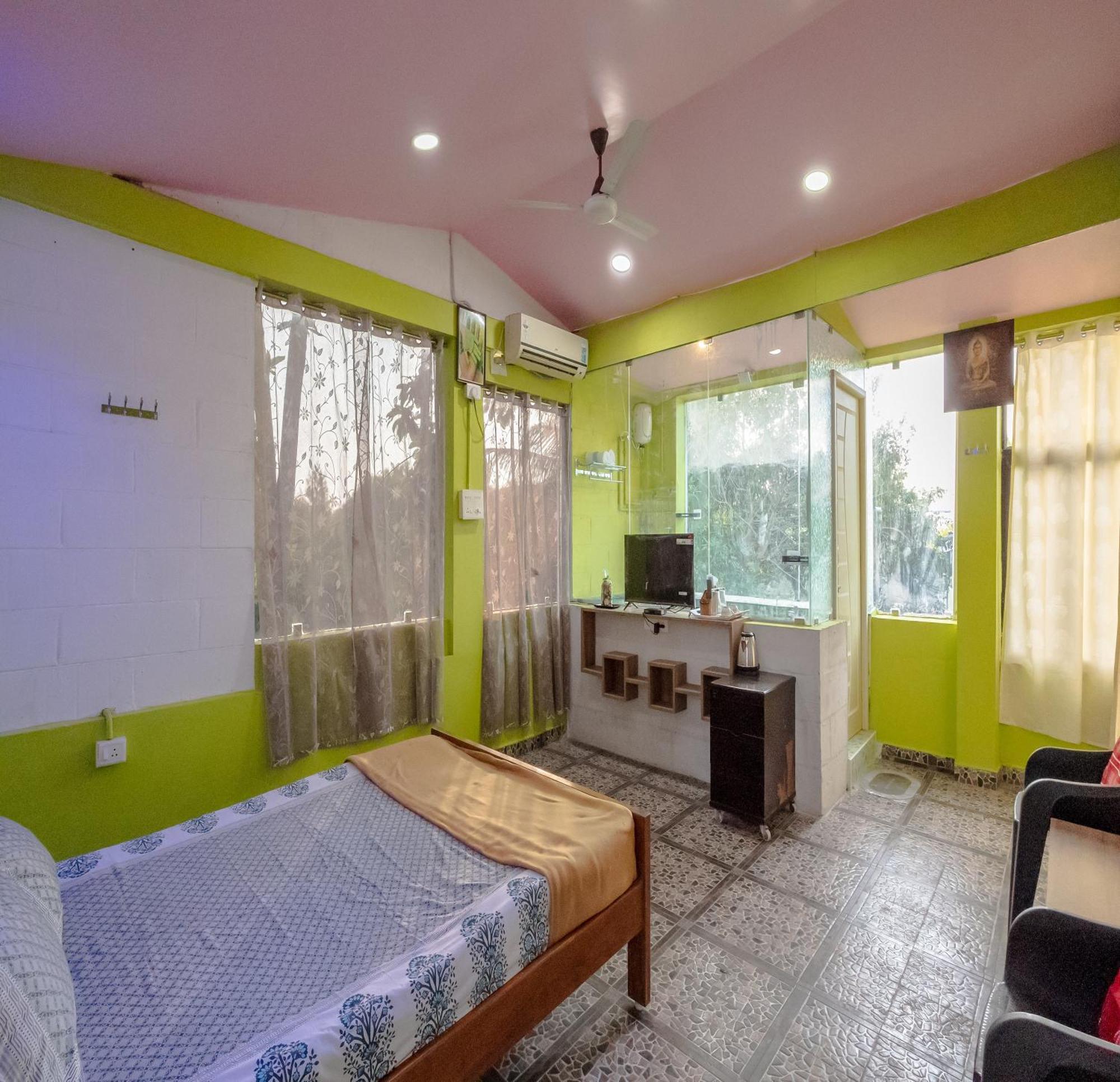 Ntr Garden Hotel Auroville Exterior photo
